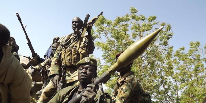 Sudán enfrenta “una terrible escalada”: los paramilitares tomaron el último bastión del ejército en la región de Darfur