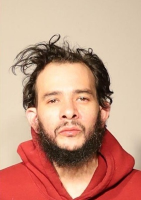 Police arrest man accused of threatening child in Meriden