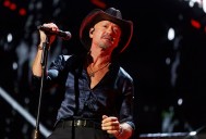 Tim McGraw Helps Man Propose to Girlfriend Onstage