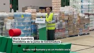 VIDEO | María Guardiola visita las instalaciones de la plataforma logística de Covirán