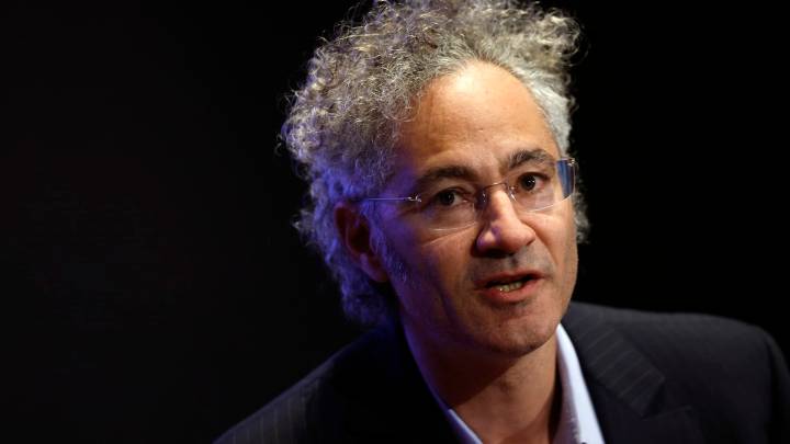 Palantir has been sitting out this latest leg of the bull run. What the charts say happen next