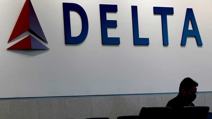 Delta jets have a 'low-speed collision' on LaGuardia taxiway, injuring 1