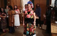 Recibe Natalia Toledo la Medalla Bellas Artes de Literatura en Lenguas Indígenas