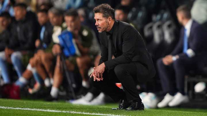 Simeone: "No tiene sentido que hable de la expulsión... los famosos criterios"