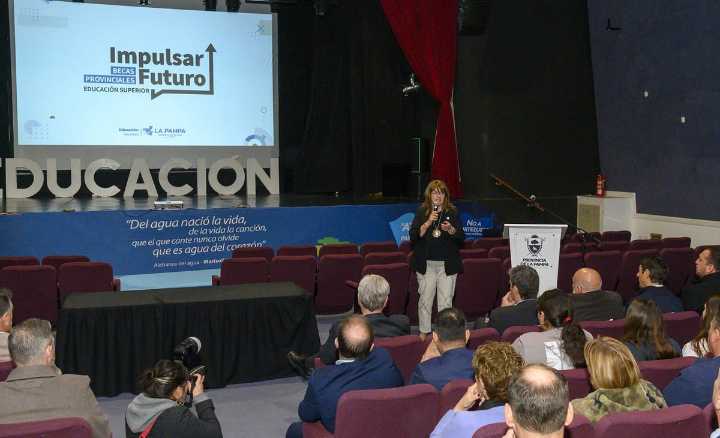 Ya son 400 los inscriptos para las becas Impulsar Futuro