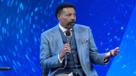 Tony Evans Restored to Ministry by Dallas Church, but a New Pastor Has Been Chosen to Replace Him