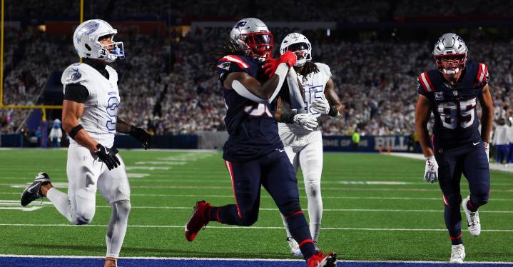 Fan Notes from the Patriots 23-20 win over the Buffalo Bills