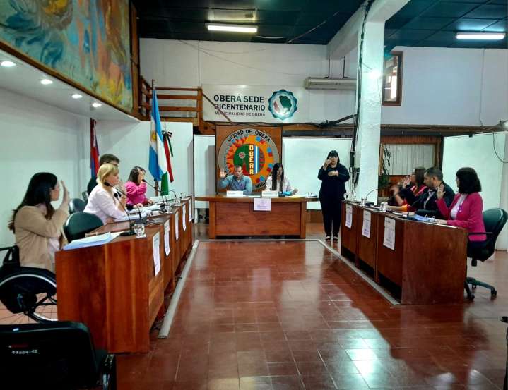 El Concejo Deliberante aprobó el Programa de Padrinazgo de Refugios de Colectivos Urbanos