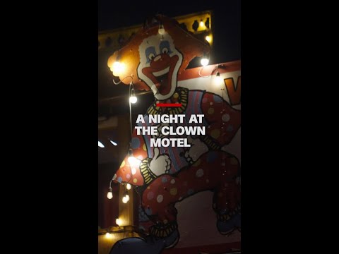 'The worst sleep of my life': CNN reporter stays at infamous Clown Motel