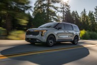 Kia Carnival Híbrida  SX Prestige,2025