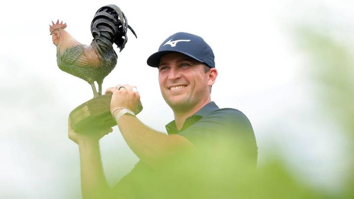Steven Fisk rallies over final three holes to win first PGA Tour title at Sanderson Farms Championship