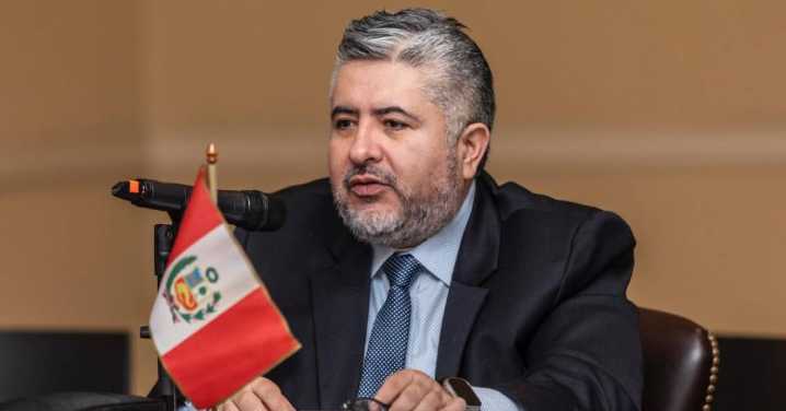 ANGR exige al Congreso censurar a ministro de Cultura: "Como acto de responsabilidad política"