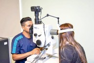 Acercan servicios de salud visual