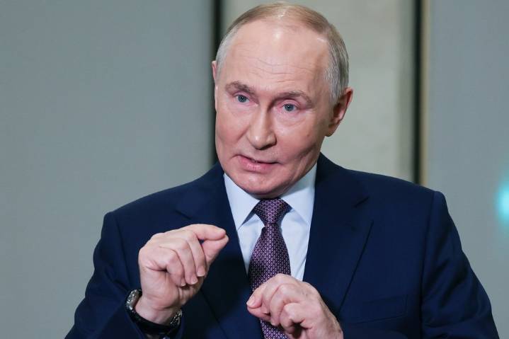Trump’s turnaround on sanctions targets Russia’s oil companies that fund the war in Ukraine
