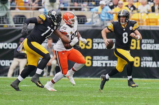 Aaron Rodgers lanza dos TD y Steelers mantienen dominio en casa y vencen 23