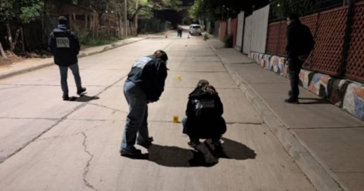 Detienen a hombre por homicidio con arma blanca en Monte Patria