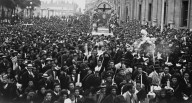 Señor de los Milagros | Procesión del Señor de los Milagros | Señor de Pachacamilla | Cristo Morado| Mes Morado | octubre | años 20 | historia | tradición | costumbres | nnspri     | ARCHIVO-ELCOMERCI
