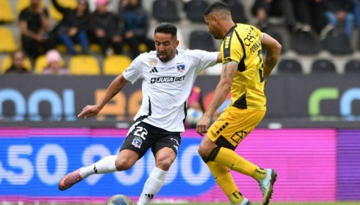 "Debe irse, no aporta nada": el apuntado de los hinchas por empate parcial de Colo Colo contra Coquimbo Unido