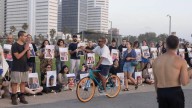 Los "justos" de Israel: pacifistas, soldados o periodistas que se oponen a la masacre en Gaza tras el trauma del 7