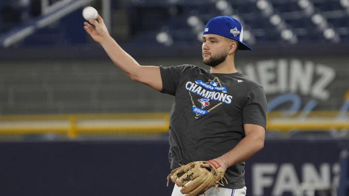 Blue Jays make official Bo Bichette World Series roster decision