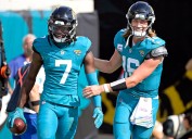 Legendary Jaguars WR Publicly Defends Trevor Lawrence Over Brian Thomas Jr.’s Struggles