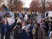 Protesters await Kristi Noem news conference in Minneapolis