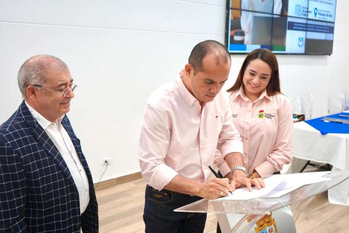 Cámara de Comercio de Valledupar e Instpecam firman convenio para fortalecer la educación y el emprendimiento en el...
