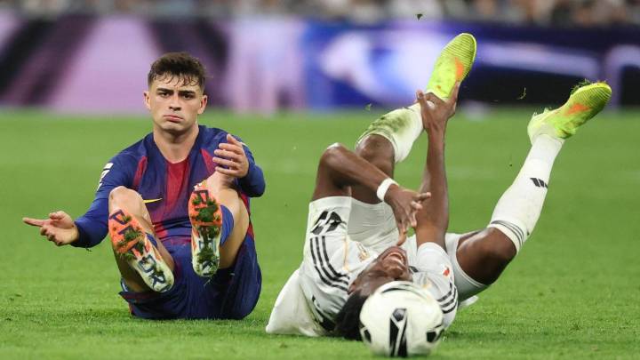 El Barcelona se queda un mes sin Pedri, lesionado en el clásico