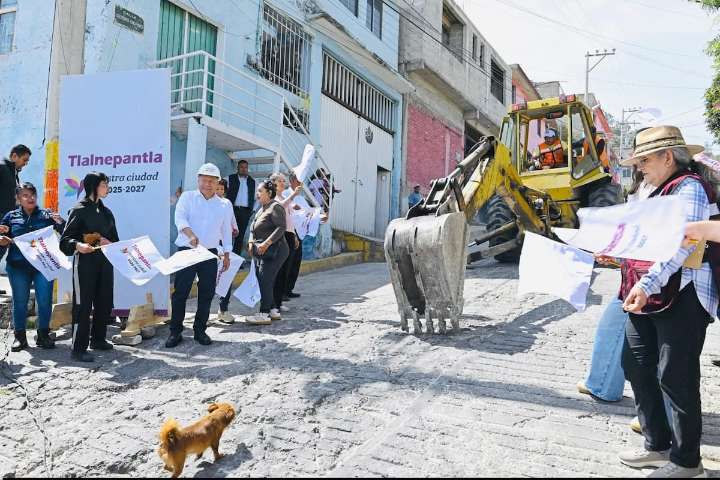 Inicia repavimentación en la Calle Cerro Gordo de Tlalnepantla: un paso más hacia una ciudad moderna y segura