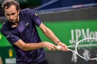 Medvedev le ganó a de Miñaur y se metió en las semifinales del Masters 1000 de Shanghái