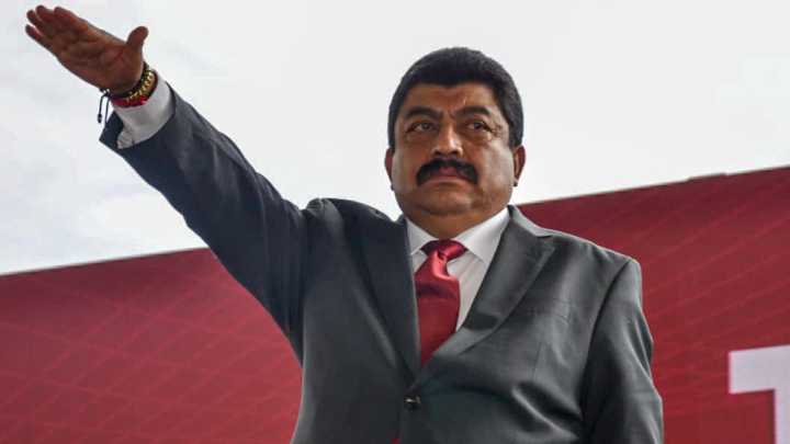 Alcalde de Texcoco se embolsa 1.9 millones en sueldo de un año