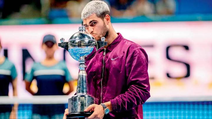 Japan Open: Carlos Alcaraz defeats Taylor Fritz to win title