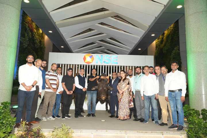 PIB media delegation from J&K visits Indian Coast Guard, PIB Mumbai Office, National Stock Exchange