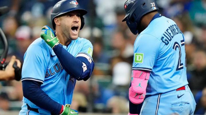 Springer and Guerrero deliver for Toronto in Game 3 of the AL Championship Series
