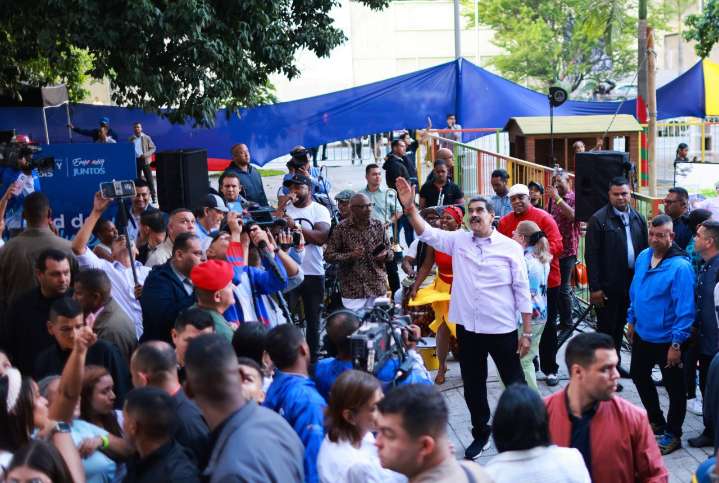 Presidente desmiente al Miami Herald: “Eso no lo creyó nadie”