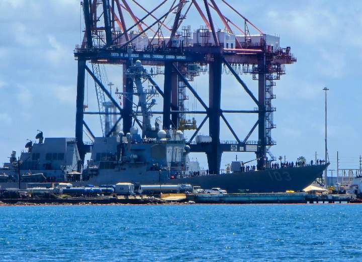 USS Truxtun, el nuevo destructor de misiles guiados que se une a la misión en el Caribe