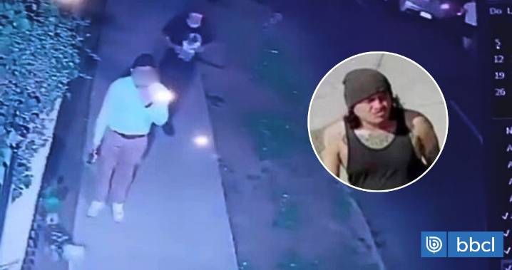 Detienen a sujeto que caminaba por San Miguel apuñalando a personas: hay al menos seis víctimas