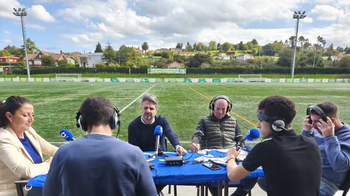 El Hispano de Castrillón celebra su cumpleaños con Deportes COPE Asturias: un club centenario que busca volver a Tercera