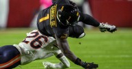 Deebo Samuel's injured heel will keep him out of the Commanders' game at the Cowboys