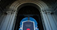 What polling shows about the politics of government shutdowns