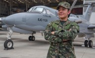 Vanessa Rico, la capitán del Ejército que abrió camino a las mujeres madres piloto en Colombia