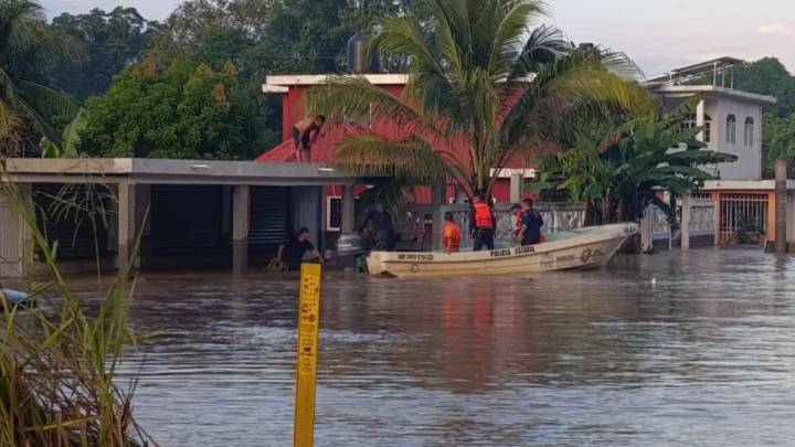 Veracruz, en alerta por desbordamiento de ríos e inundaciones