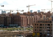 El colapso de la oferta provoca la primera caída en la compra de viviendas en más de un año