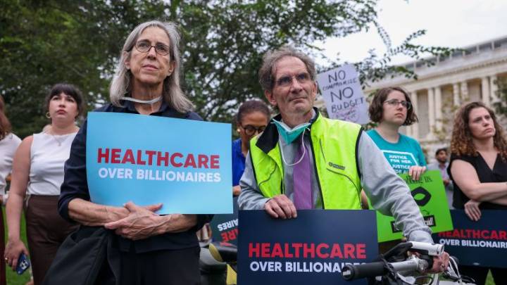 GOP grows uneasy over voters’ health care premiums amid shutdown standoff