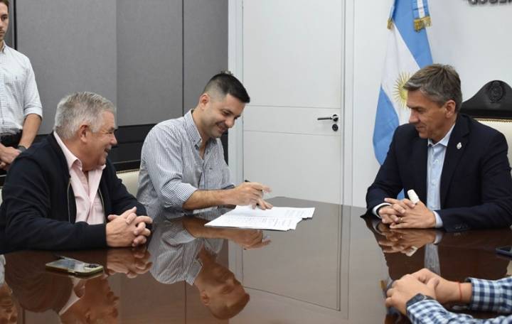 SÁENZ PEÑA :   Comenzaron Los Trabajos De Saneamiento Cloacal E Impacto Ambiental.
