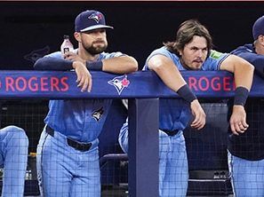 SIMMONS SAYS: Blue Jays Barger, Lukes share an unusual bond
