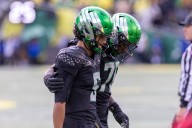 Oregon held to fewest yards of Dan Lanning era in loss to Indiana
