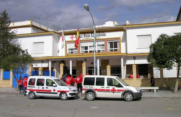Más de 1.300 personas recibieron el apoyo de Cruz Roja en Puente Genil en 2024