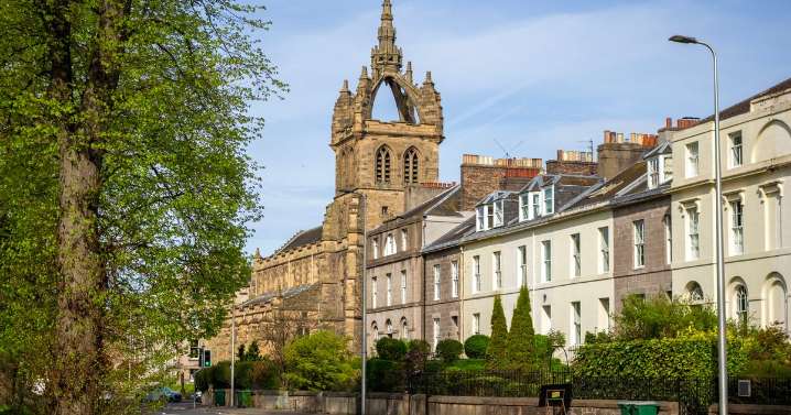 The city named 'Scotland's best place to live' that is neither Edinburgh or Glasgow