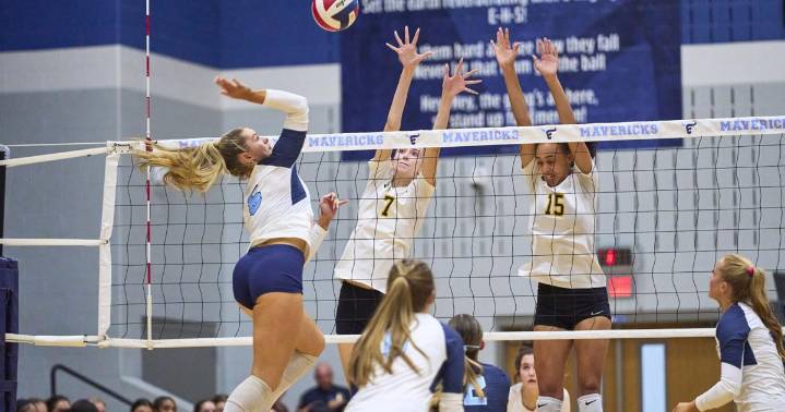 11-5A Volleyball: Memorial rallies from two sets down to defeat Independence